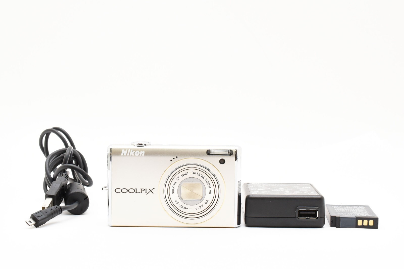 Nikon COOLPIX S640 Ice silver 12.3MP Digital Camera [TOP Nikon COOLPIX S640 Ice silver 12.3MP Digital Camera [TOP