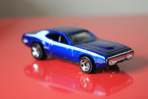 hot wheels 71 plymouth gtx