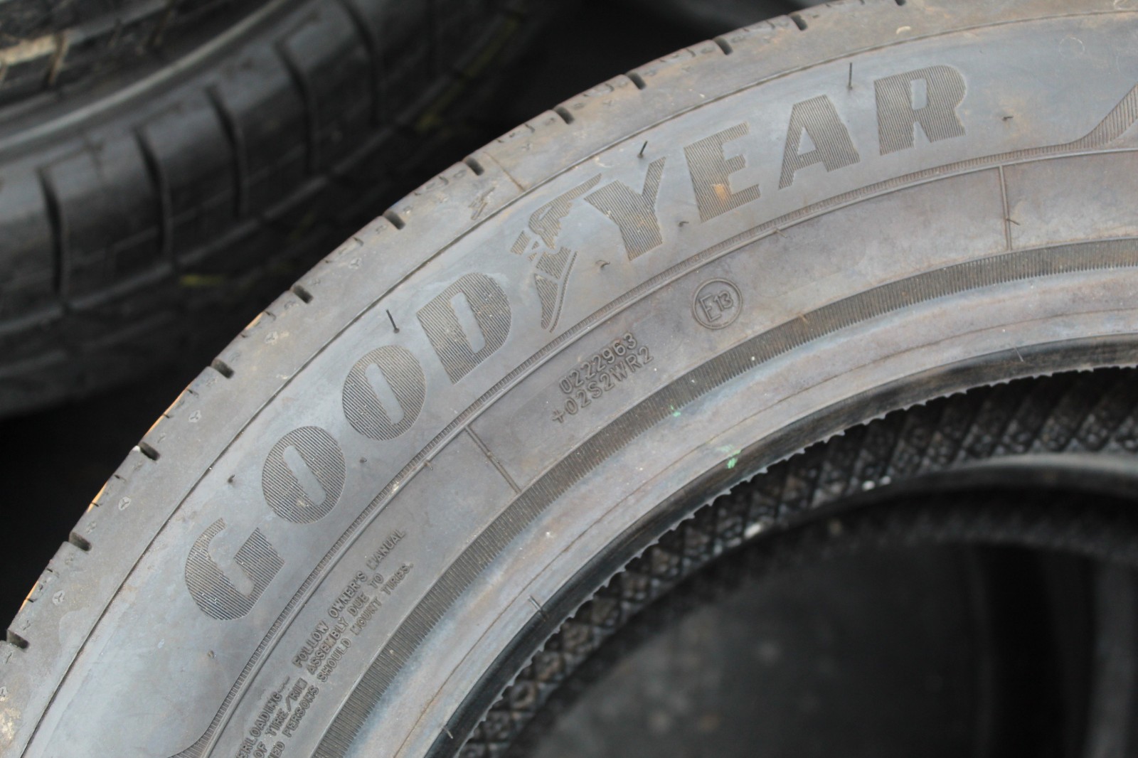 New 175 65 17 Goodyear, Efficient Grip Performance, 87H x1 Tyre (F1_tyres) L3662