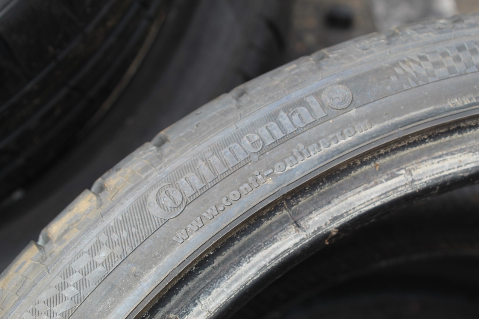 New 255 35 19 Continental, CSC 3, XL, RO1, 96Y x1 Single (F1_tyres) FOD L3697