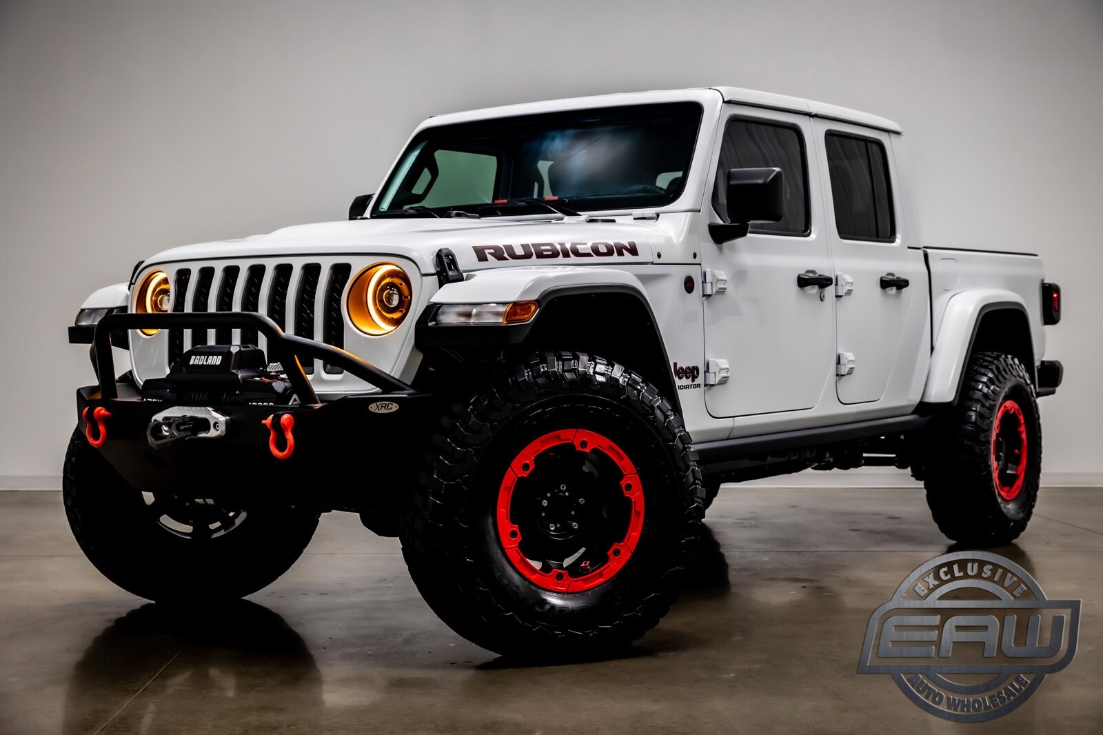 2022 Jeep Gladiator Rubicon 9886 Miles Bright White Clearcoat Crew Cab
