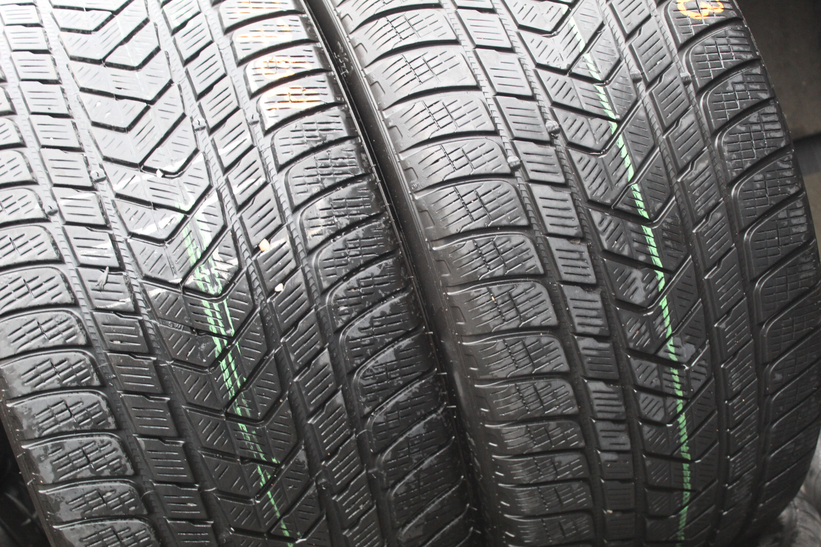 285 35 22 Pirelli, Winter, XL, M+S, 106V x2 A Pair 5.7mm (F1_tyres) L2976