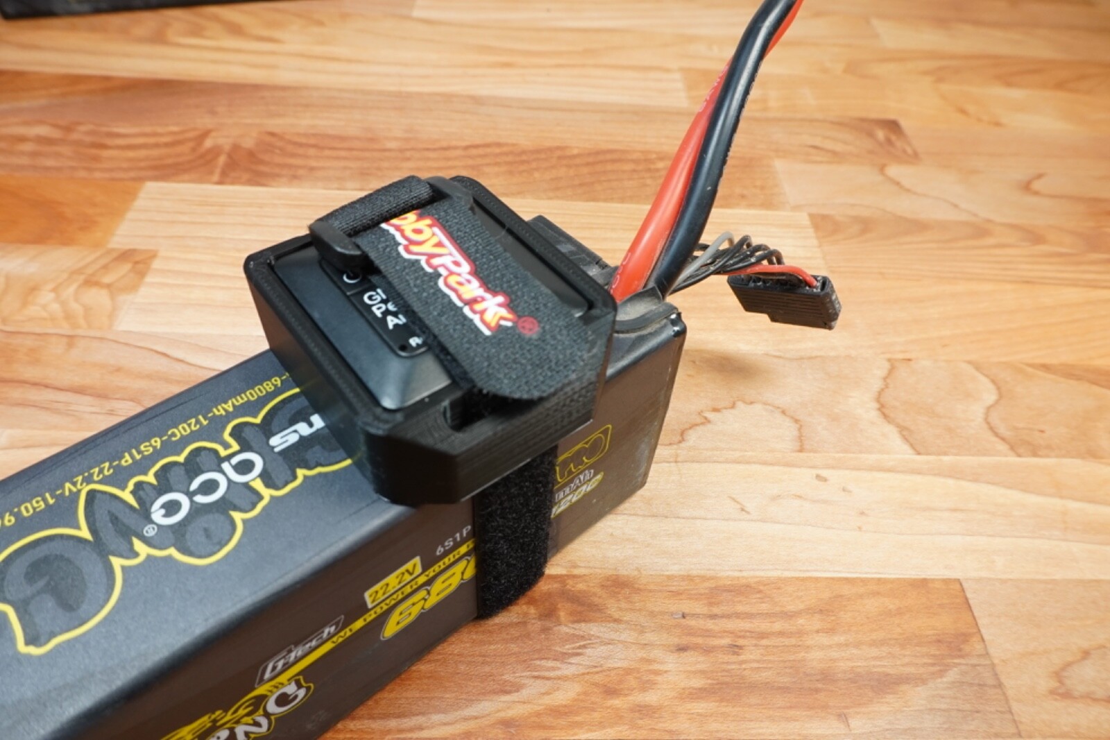 SKYRC  GNSS GPS Performance Analyzer Holder / Mount W/ USB Charging Port Black