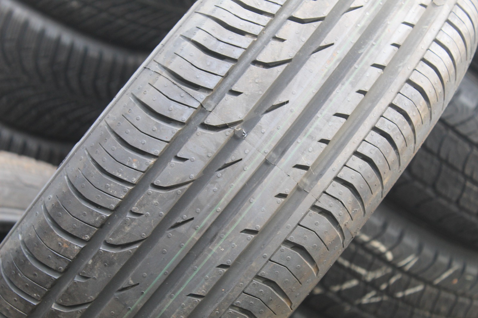 New 215 60 16 Continental, CPC 2, C-Seal, 95H, x1 Single Tyre (F1_tyres) X42
