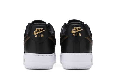 NIKE NIKE AIR FORCE 1 '07 LV8 'METALLIC SWOOSH PACK - BLACK' DA8481-001