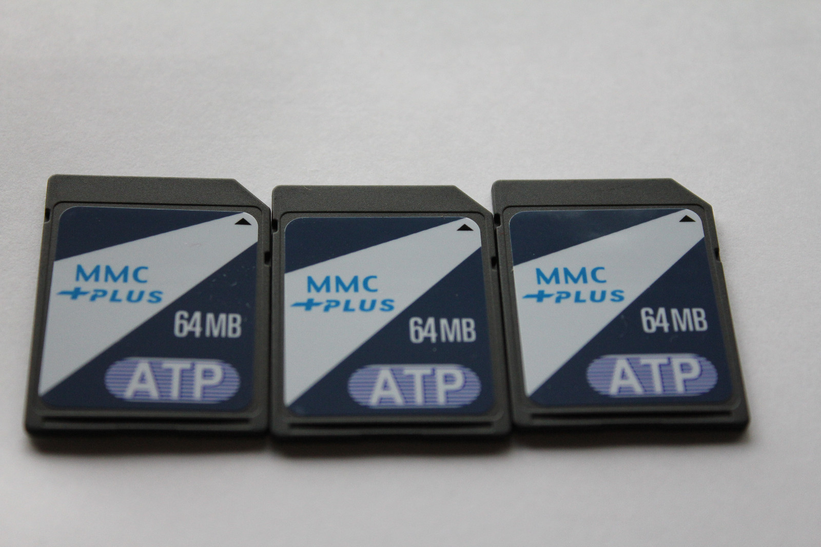 Mmc карта. Sd/mmc card. карта памяти pqi multimedia card plus 32mb. sd mmc карта памяти. сд кард 64 мб.