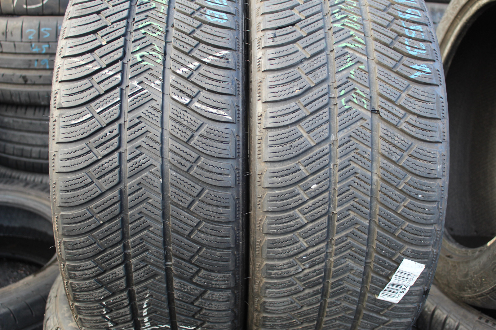 245 35 20 Michelin, M+S, N0, 91V, x2 A Pair, 7.5mm (f1_tyres) FOD L1953