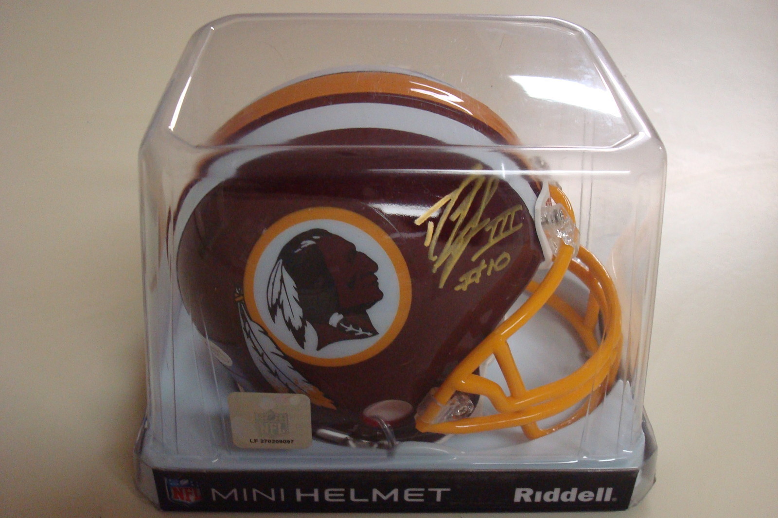 ROBERT GRIFFIN III WASHINGTON REDSKINS ROOKIE YEAR SIGNED MINI HELMET JSA COA