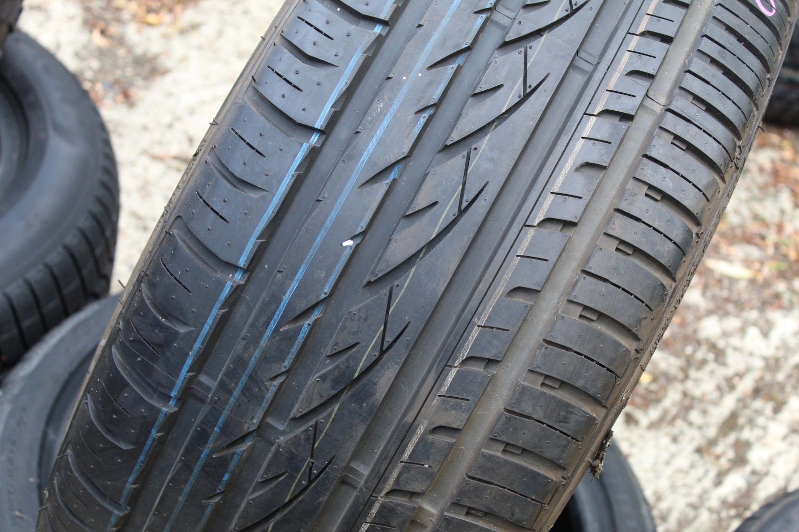 New 295 35 21 Star Performer, SUV-1, XL, 107Y, x1 Single Tyre (F1_tyres) X82