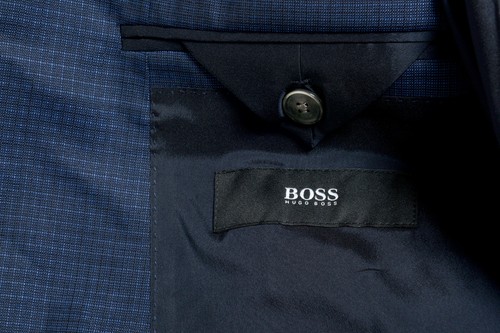 Pre-owned Hugo Boss "novid/bristow" Men's 100% Wool Blue Slim Two Button Suit