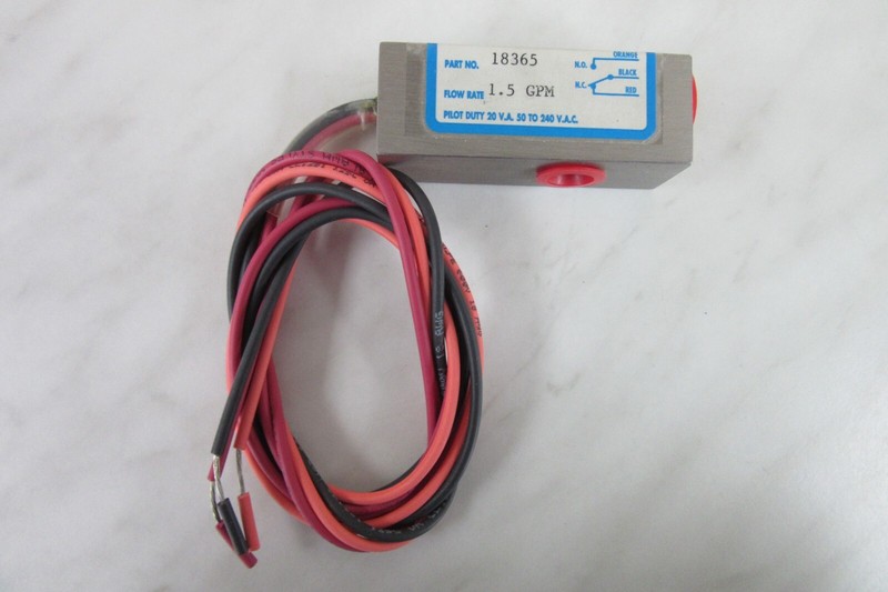 Thomas Products Flow Switch Model 1900,  Part 18365, Flow Rate 1,5 Gpm Edelstahl