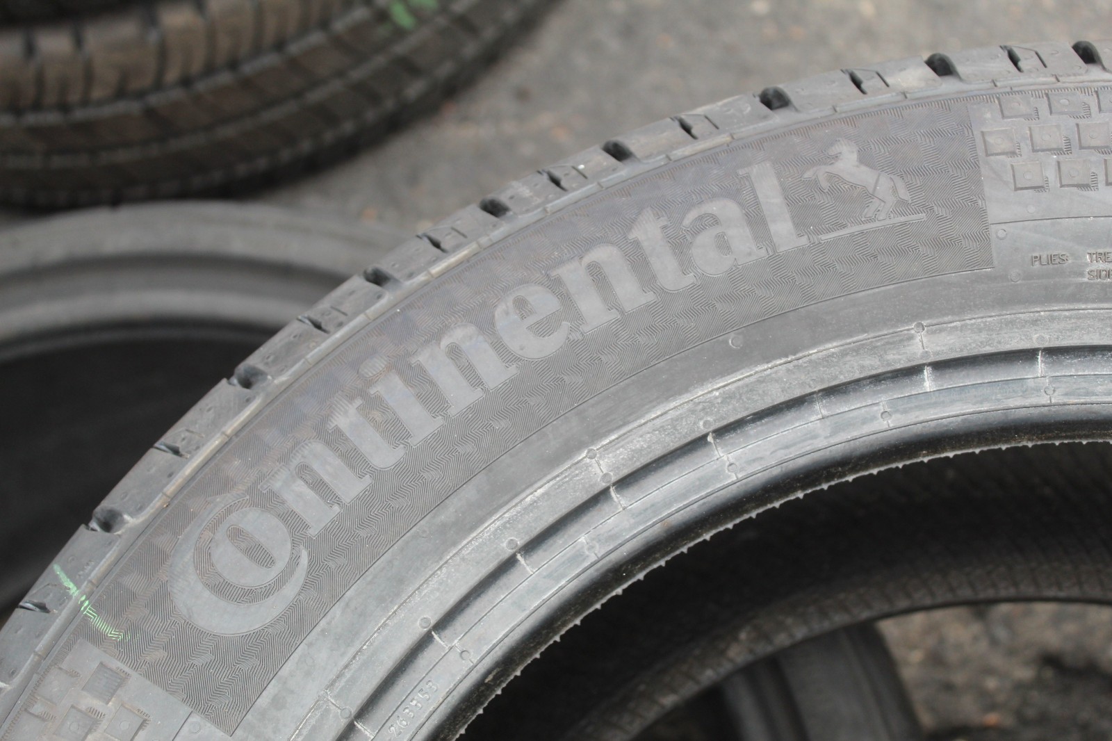 New 215 60 17C Continental, VanContact, 109/107T x1 Single Tyre (F1_tyres) L3663