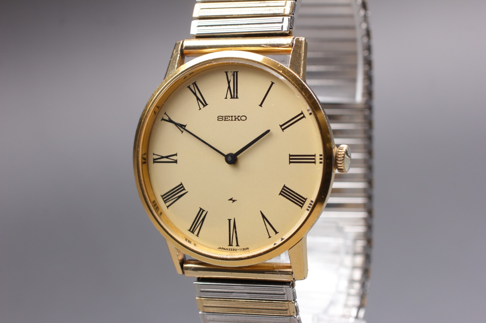 1977 Vintage [EXC+5] Seiko Chariot 2220-0430 Gold Dial Hand