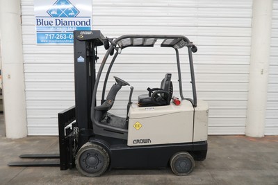 2012' Crown FC4500, 6,000# Electric Forklift, 48 Volt Battery, 3 Stage, 4 Way
