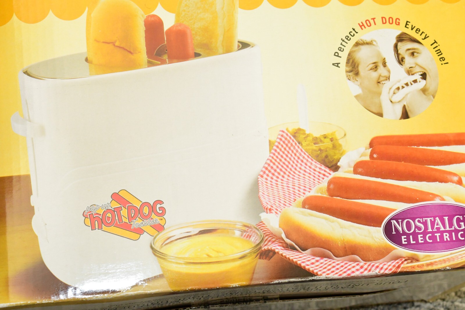 Nostalgia Electrics Pop Up Hot Dog Toaster HDT-600 White - IN BOX