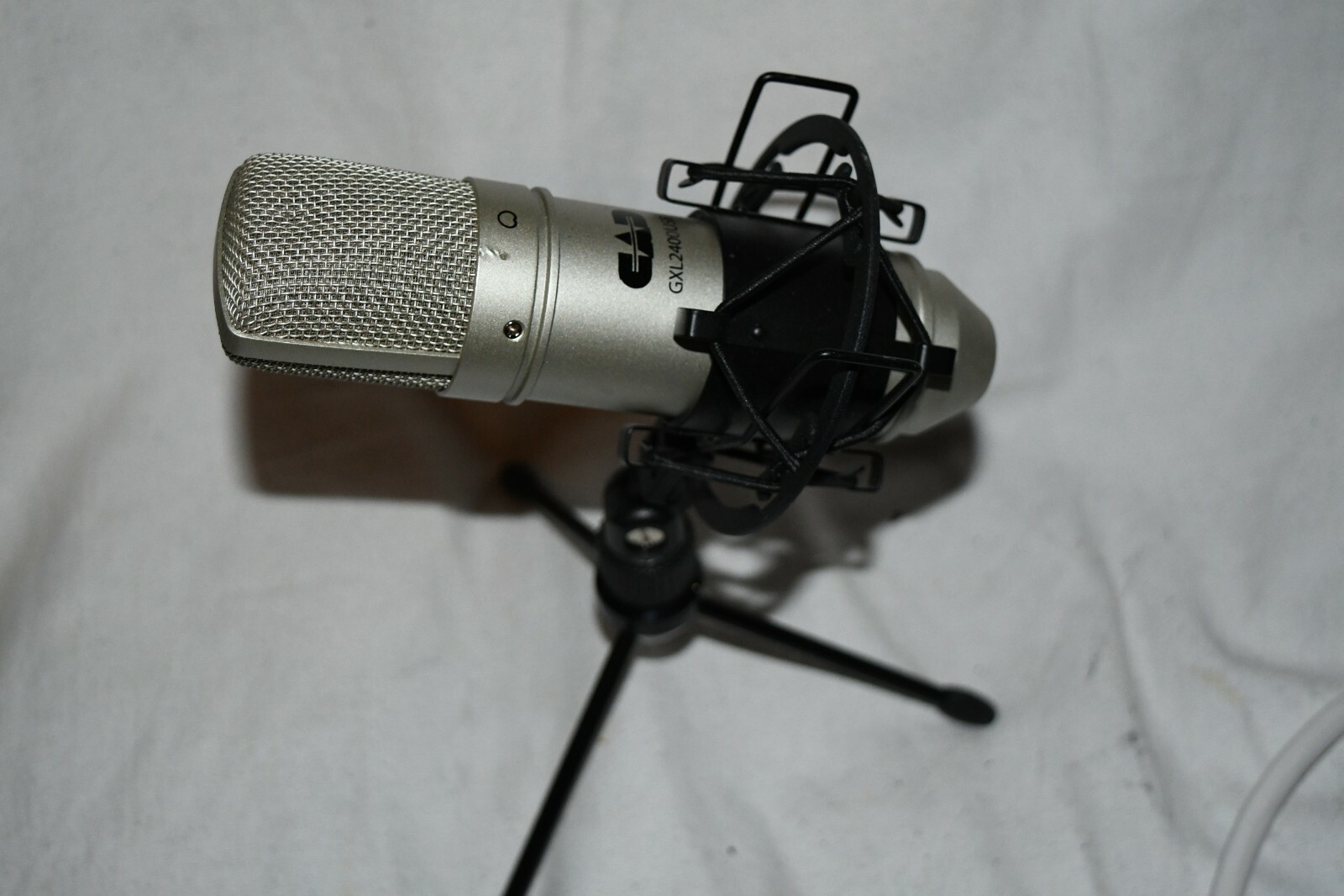 CAD AUDIO GXL2400 ダイヤフラム コンデンサーマイク CAD AUDIO GXL2400 ダイヤフラム コンデンサーマイク
