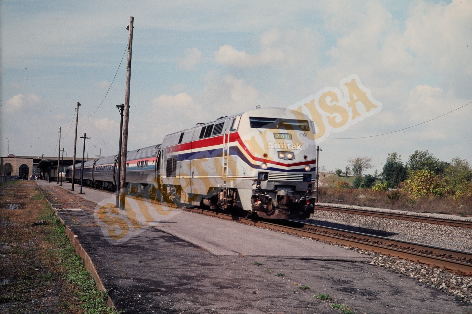 Vtg 1998 Train Slide 700 AMTK Amtrak Engine Utica NY X8T159