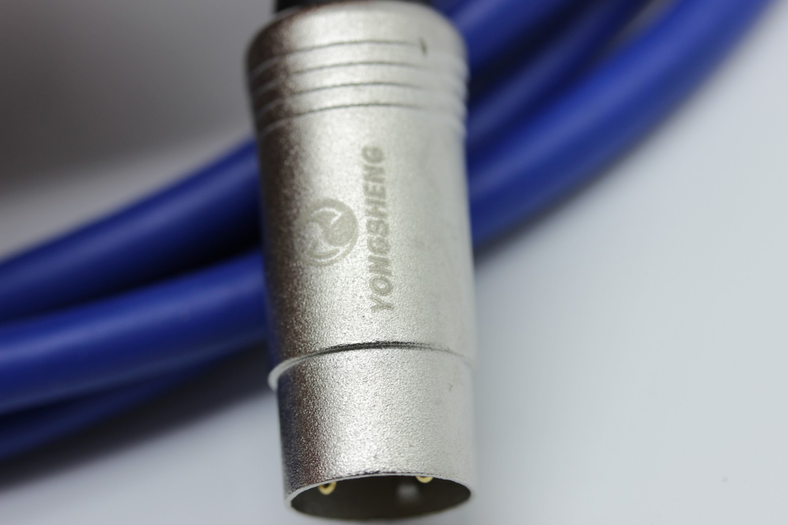 Cable for SOVIET guitars, basses and FX effect pedals - 5DIN>JACK1/4? TRS (2,5m)