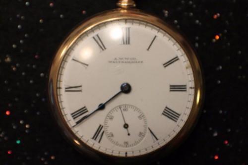 Vintage Futura Ladies Turquoise Watch with Roman Numerals  display picture 1