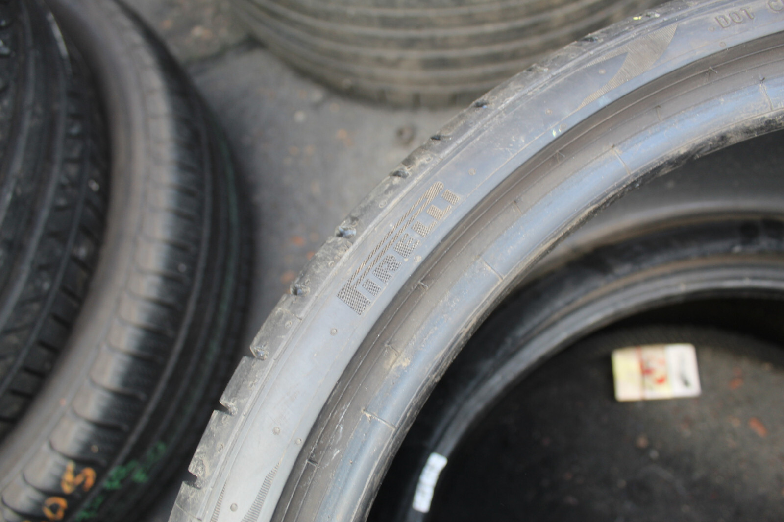 255 30 20 Pirelli, P Zero, RunFlat XL 92Y, x1 Single Tyre 5.8mm (F1_tyres) L2390