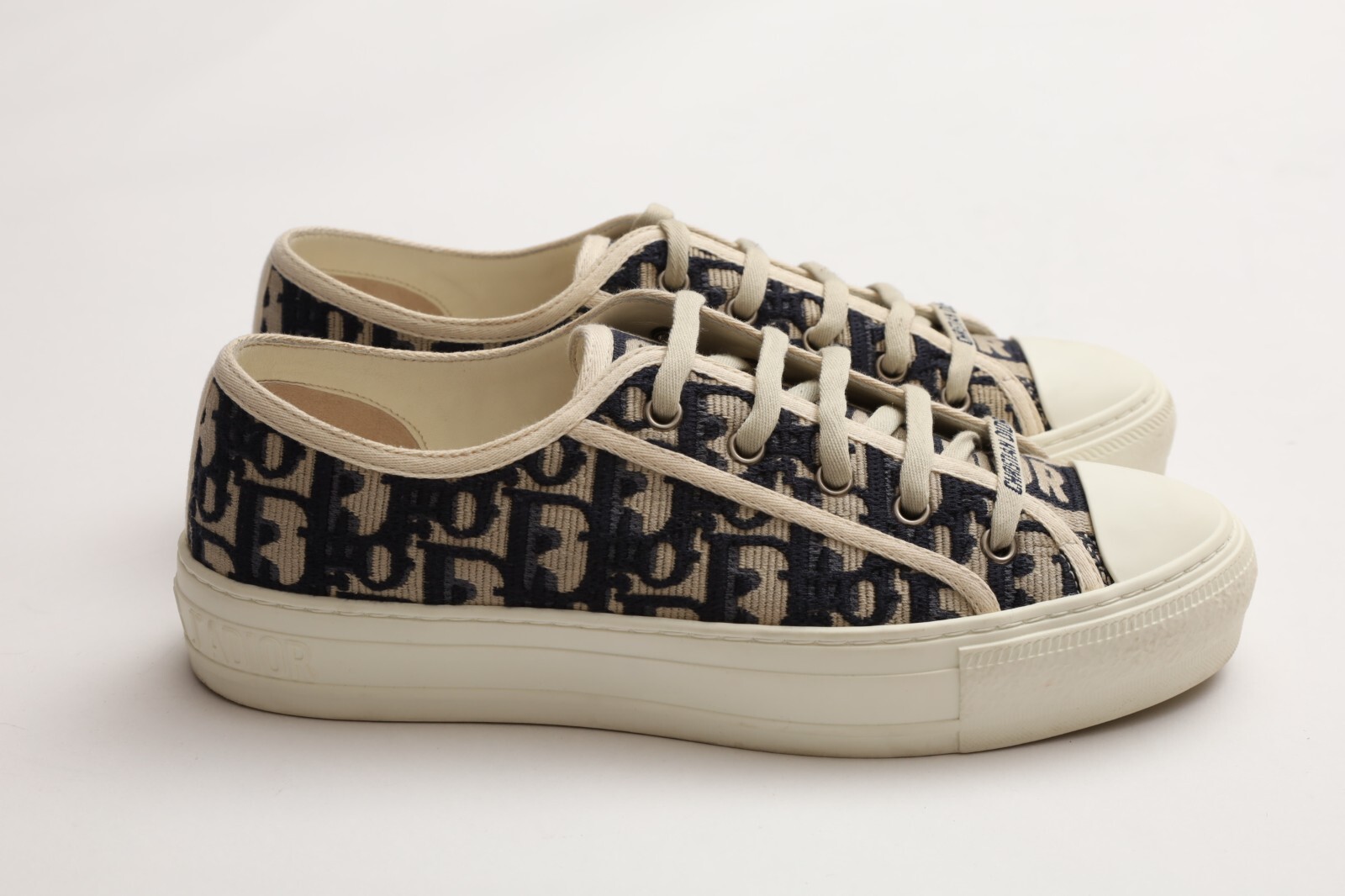 Dior Walk'n'Dior Sneakers Size 38 - US 8 in Deep Blue Dior Dior Walk'n'Dior Sneakers Size 38 - US 8 in Deep Blue Dior