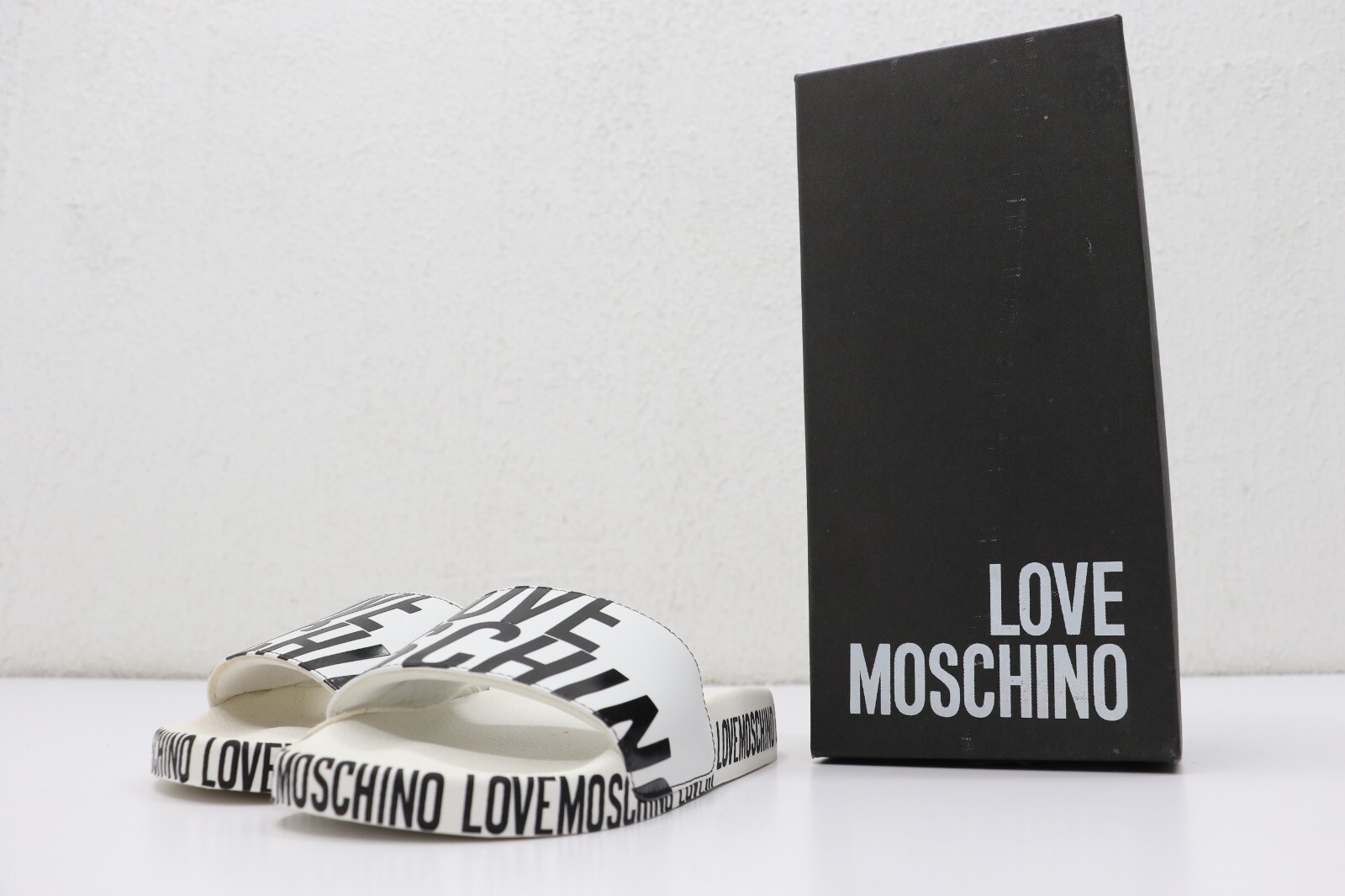 Love Moschino Sliders White and Black Logo Print Side Flip