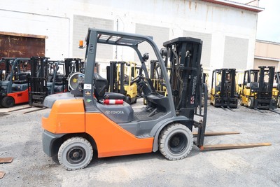 2012' Toyota 8FGU25, 5,000# Pneumatic Tire Forklift, LP Gas, QUAD mast 4 Way S/S
