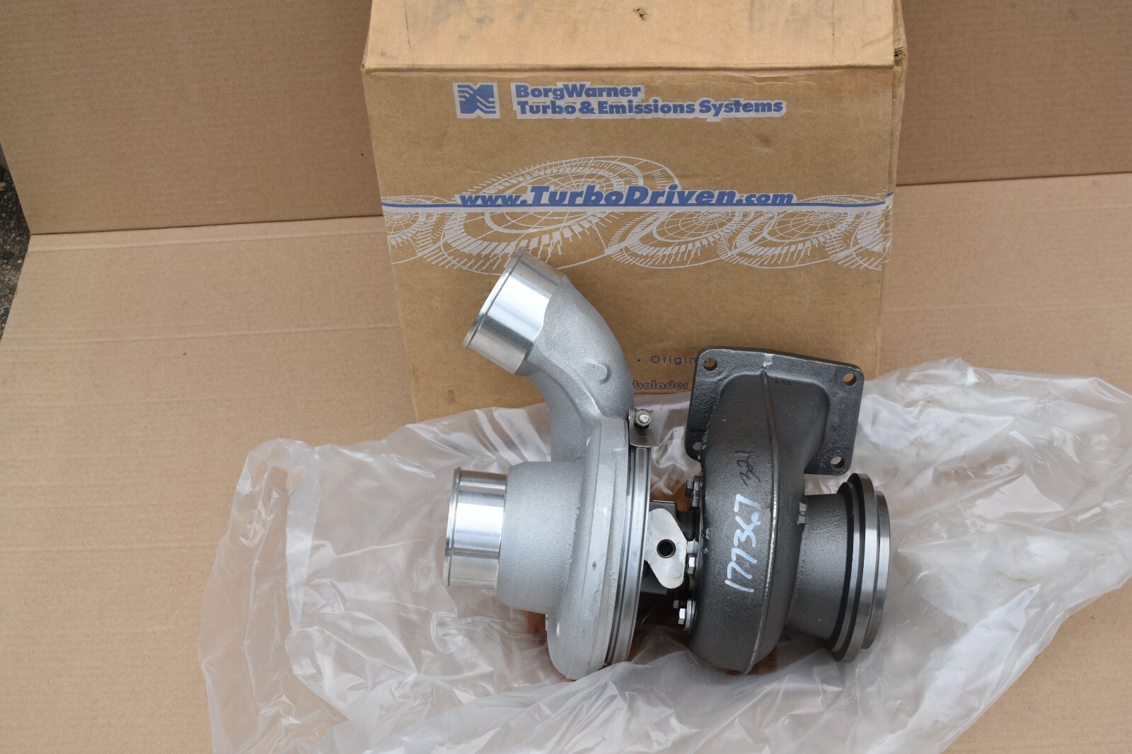Borg Warner 174826 Turbo Systems 2002 - 2007 Mack E7 Borg Warner 174826 Turbo Systems 2002 - 2007 Mack E7