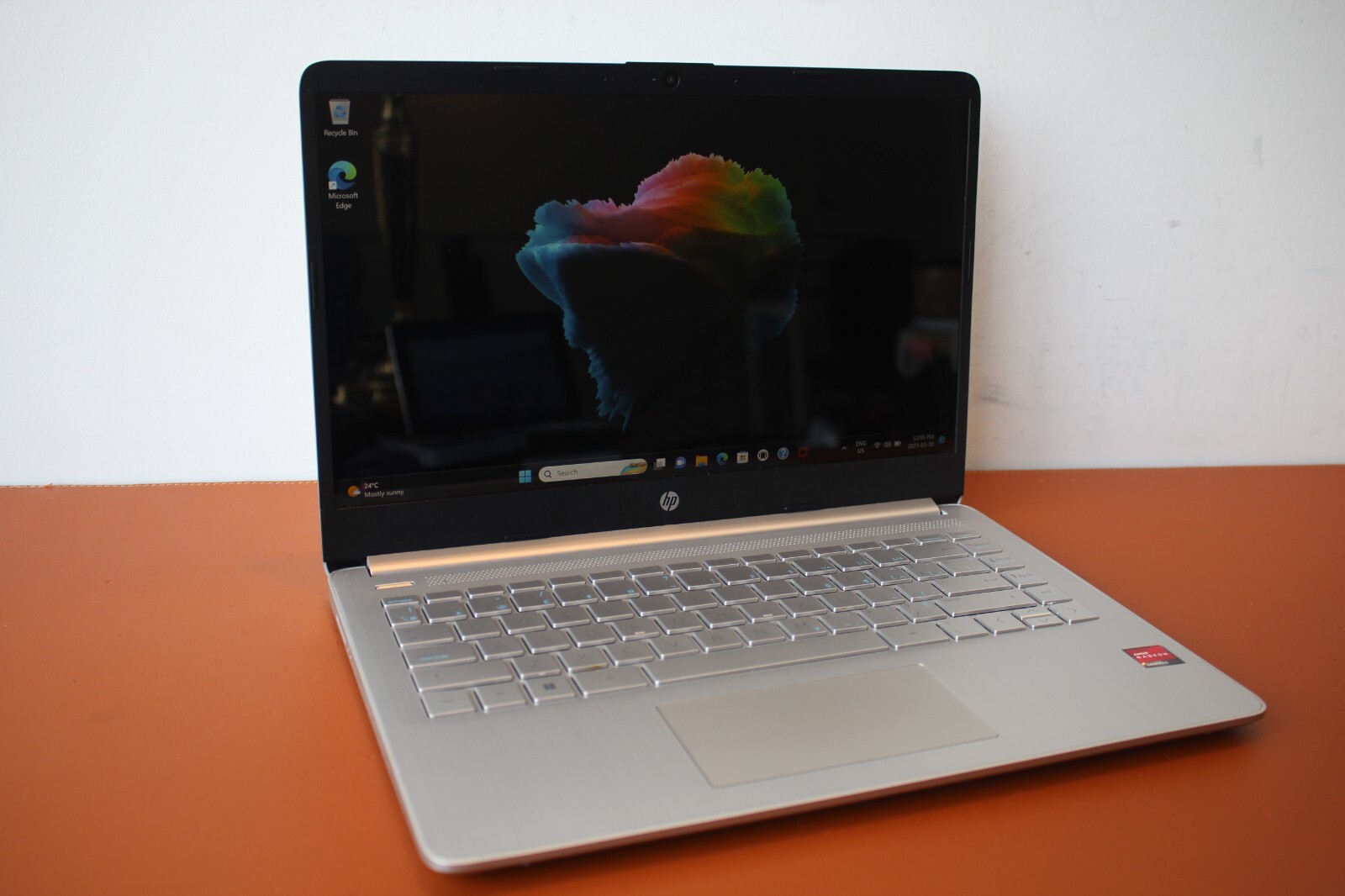 HP 14-fq0028ca AMD 3050U 2.3Ghz 8GB DDR4 256GB SSD 14