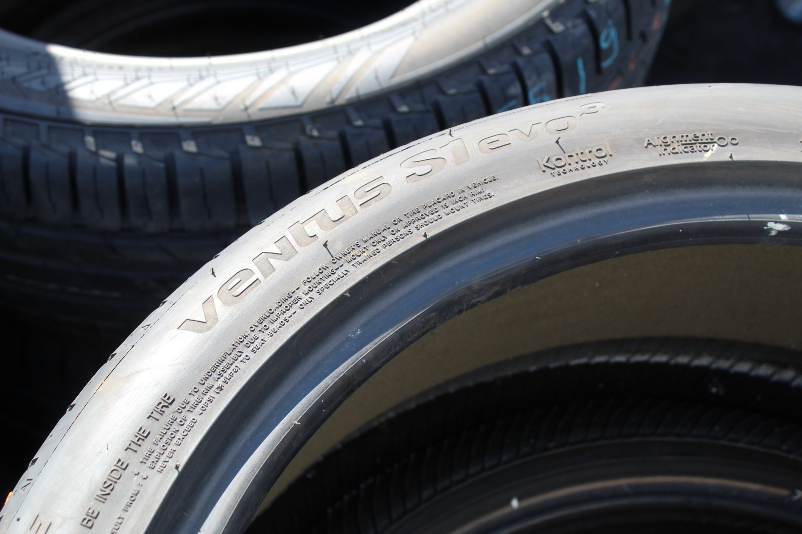 235 40 19 Hankook, Ventus S1 Evo 3, 96W, x2 A Pair 6.0mm (F1_tyres) L3796