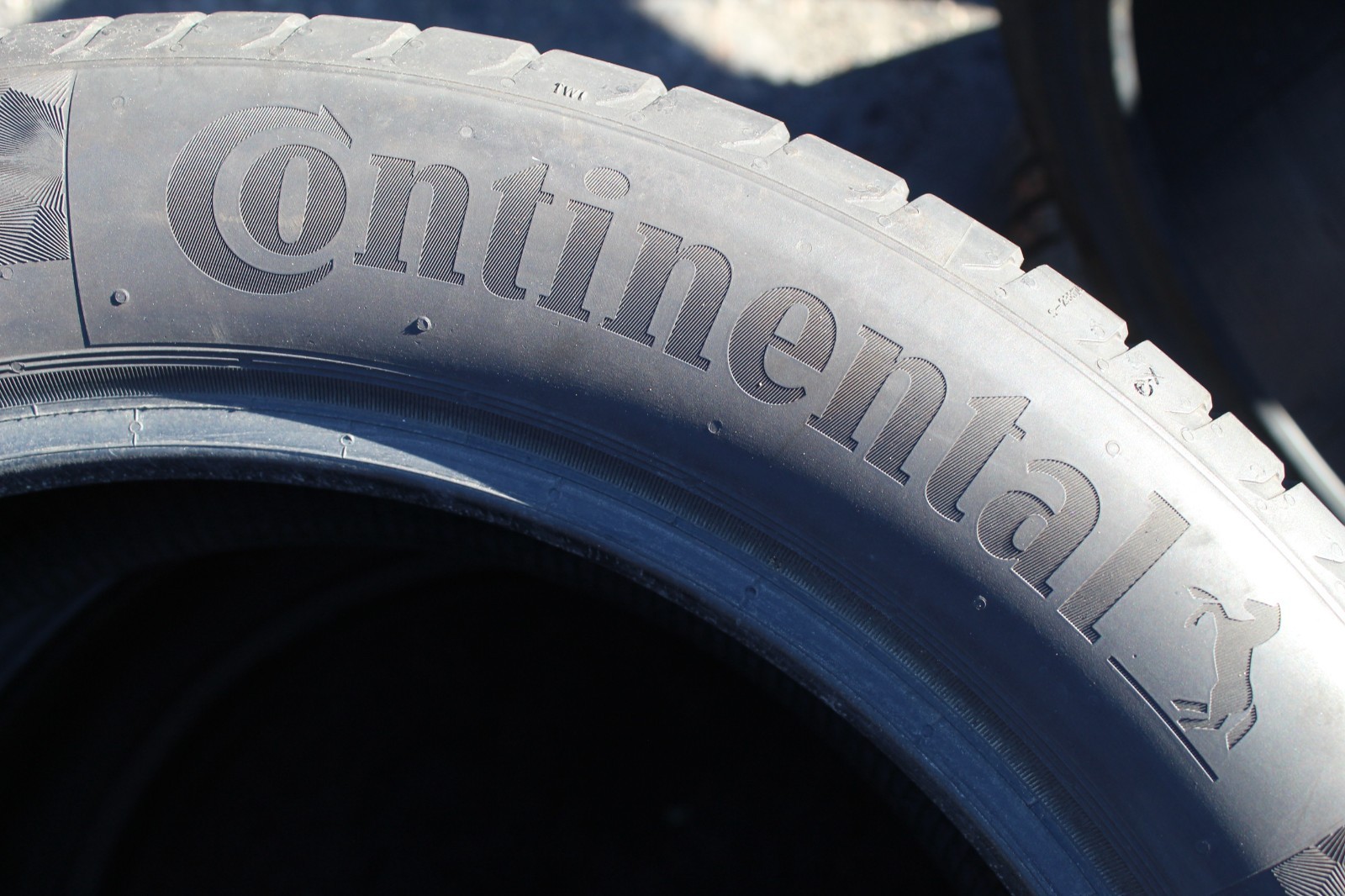 235 50 19 Continental, PC 6, VOL, 99V, x2 A Pair 6.8mm (F1_tyres) L3847