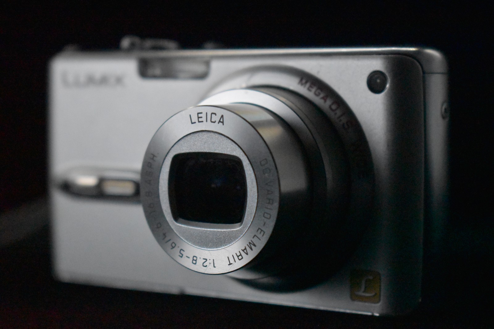 Panasonic LUMIX DMC-FX07 ノイズあり 動作確認済み Panasonic Lumix DMC-FX07 - CNET