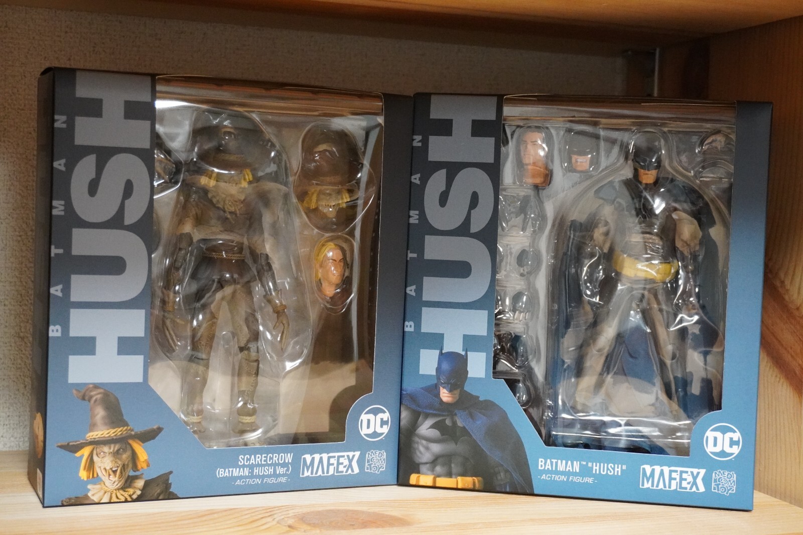 MAFEX No.105 Batman & No.229 Scarecrow Action Figures (HUSH