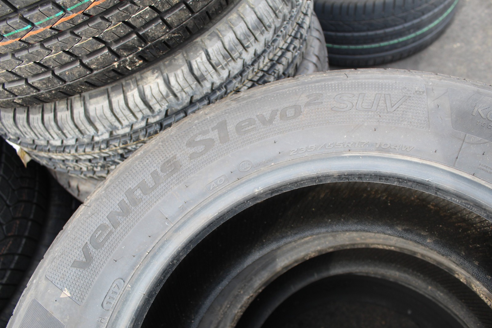 New 235 65 17 Hnakook, Ventus S1 Evo 2 SUV, 104W, x1 Tyre (F1_tyres) L3711