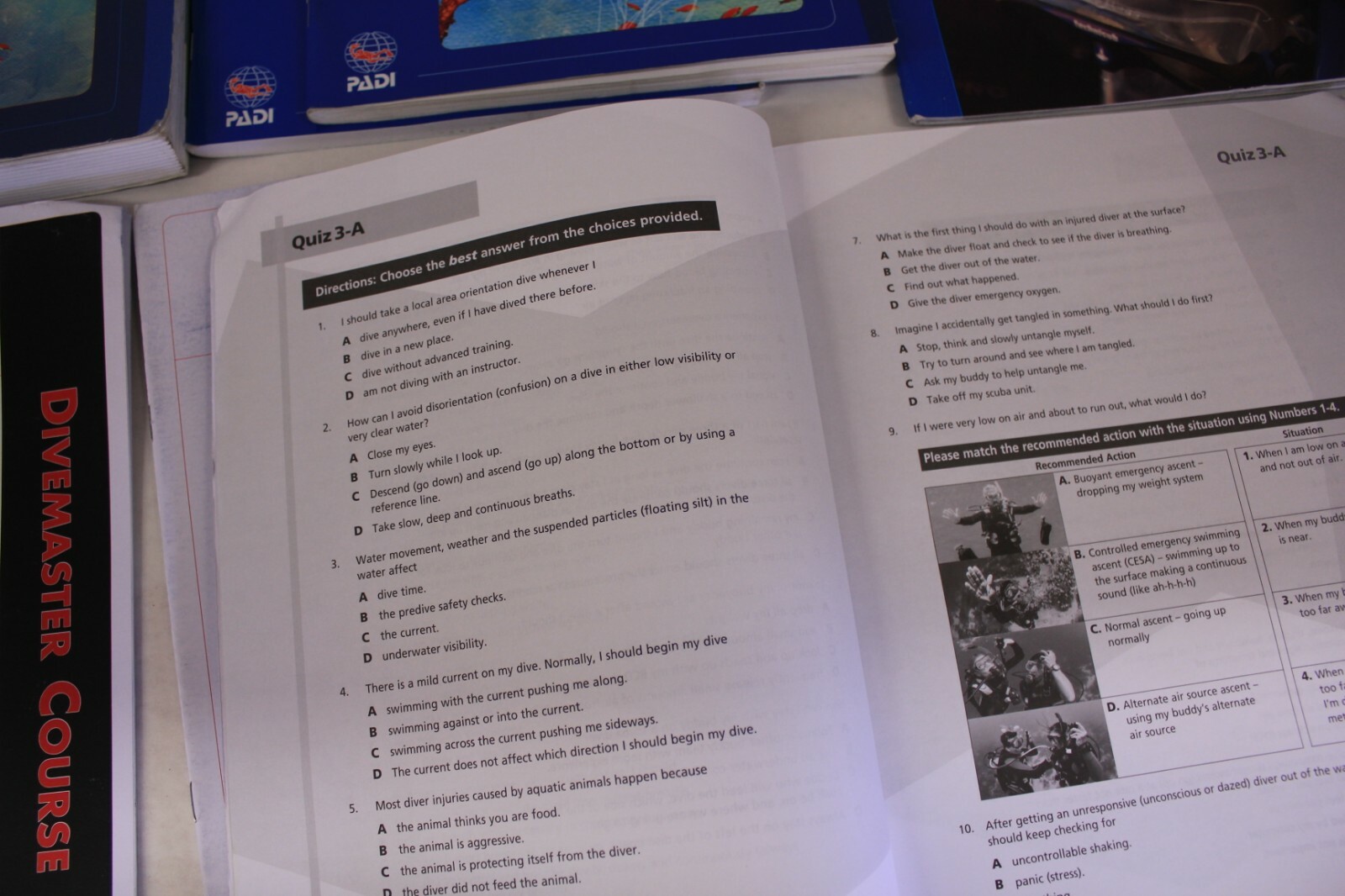 PADI - Encyclopedia Recreational Diving-Scuba Tune Up- Exams, Courses Workbook