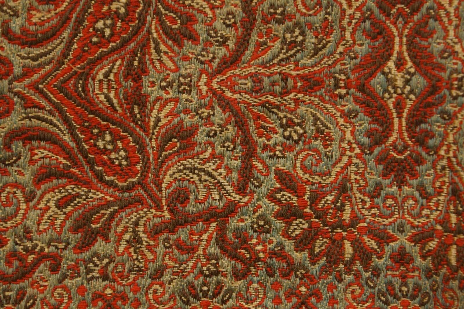 Antique 19th Century Victorian End Table or Accent Tablecloth Jacquard Loomed