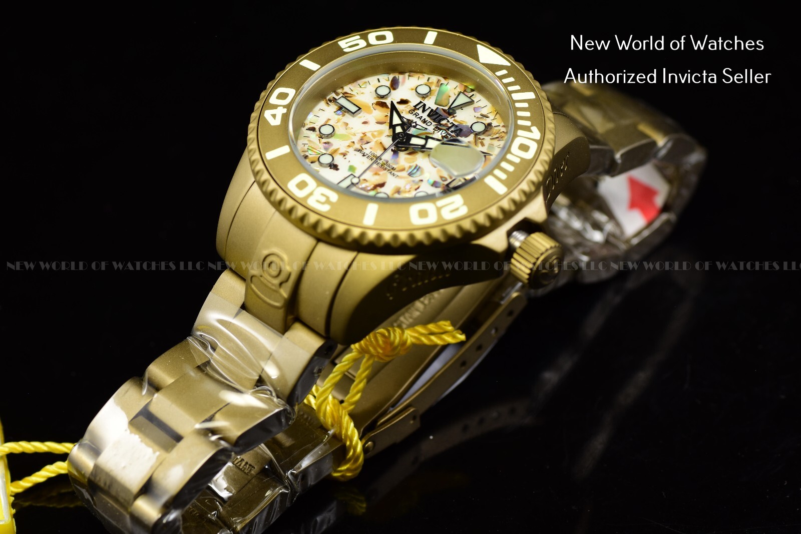 Pre-owned Invicta Women's Pro Diver 38mm Beige Dial Automatic Khaki Bracelet Watch