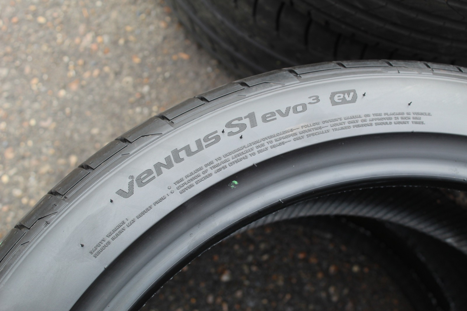 235 45 21 Hankook, Ventus S1, XL, EV, 104T, x1 Single 6.2mm (F1_tyres) FO L3888