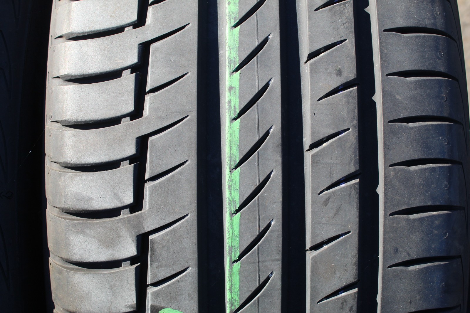 235 50 19 Continental, PC 6, VOL, 99V, x2 A Pair 6.8mm (F1_tyres) L3847
