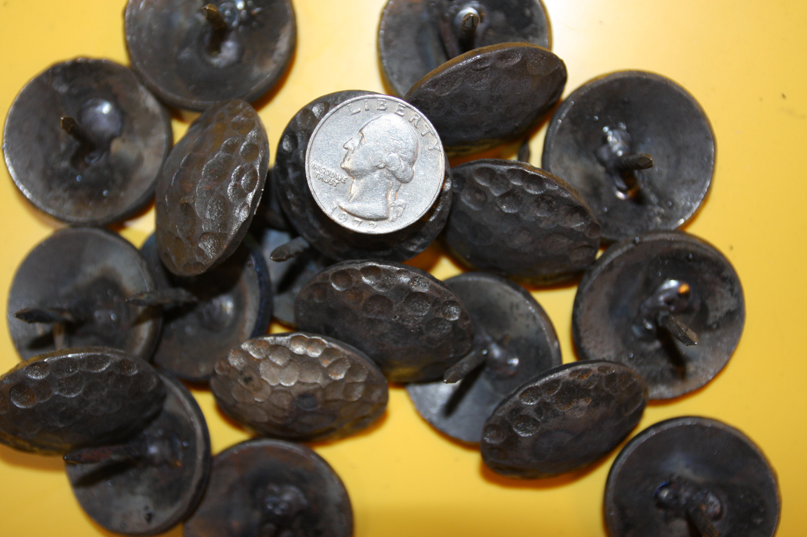 (400) Pack of 400 Clavos, 1 1/4 inch Round Head Restorers Hardware Nails