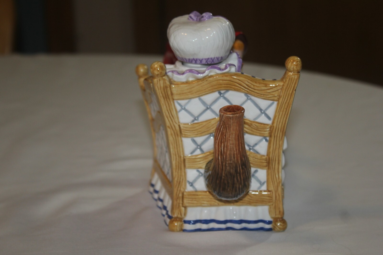 Collectable  Little red ridding hood tea set