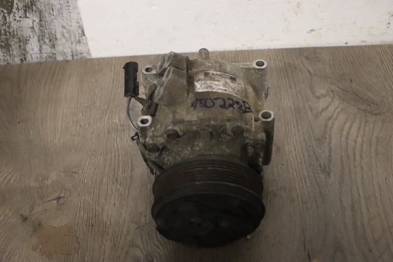 Kompressor Klimaanlage Chrysler 04595666 Stratus 2.5