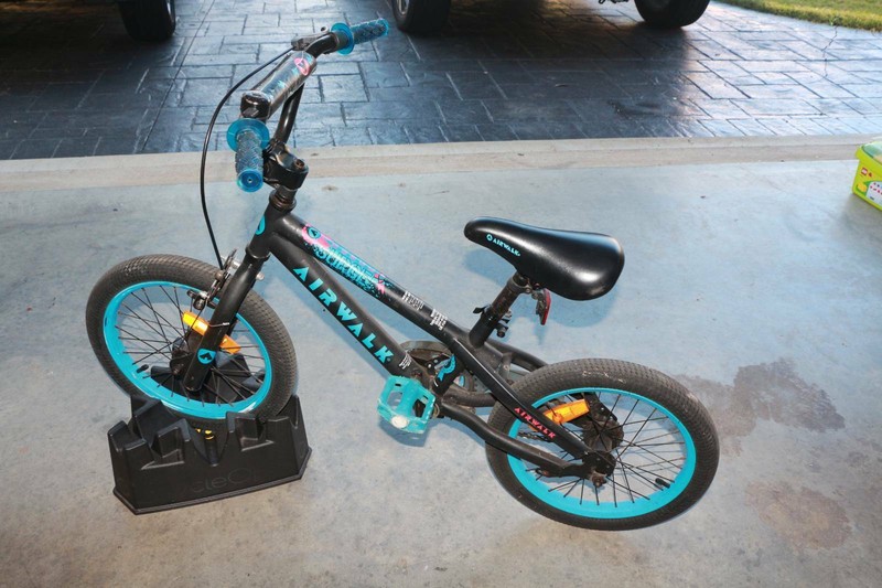 airwalk surge bike