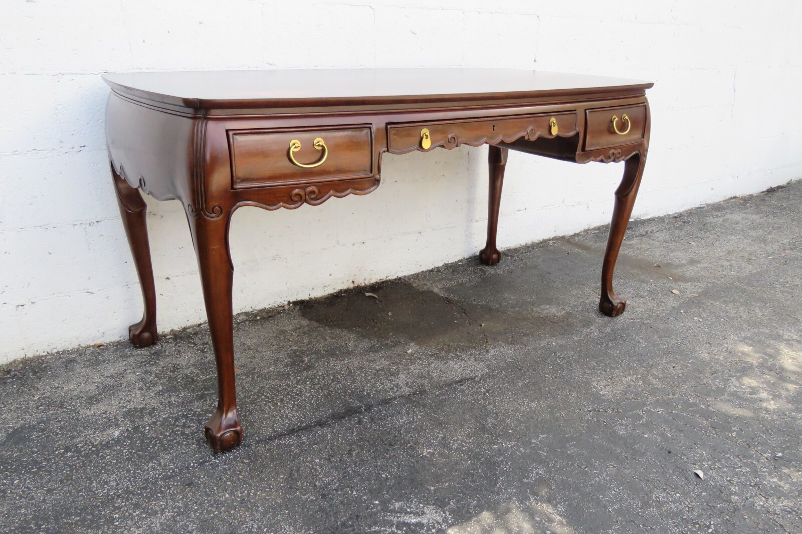 Drexel Heritage Mid Century Hollywood Regency Chippendale Large