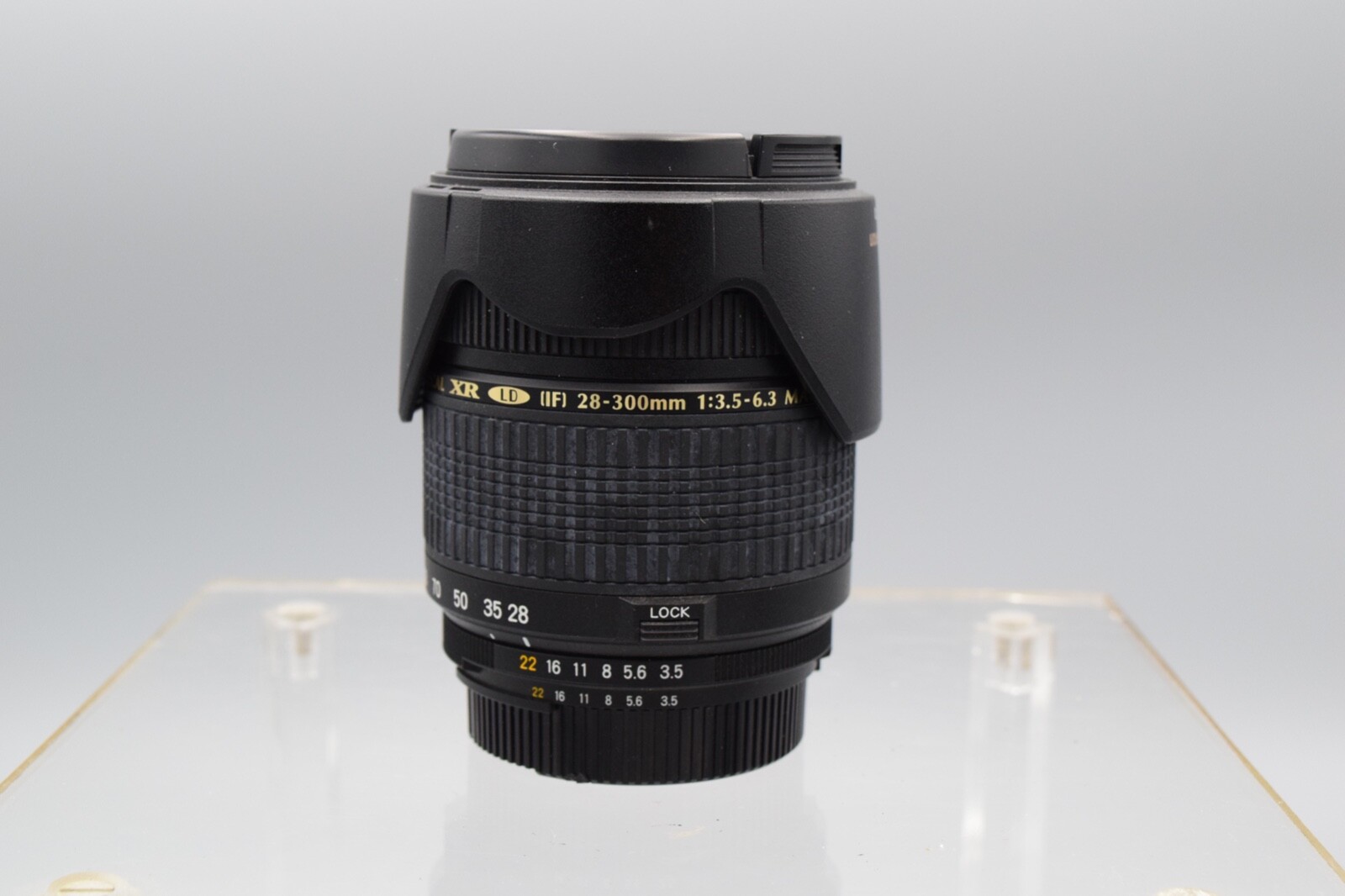 Tamron 28-300mm f/3.5-6.3 XR LD Aspherical Macro Ultra Zoom
