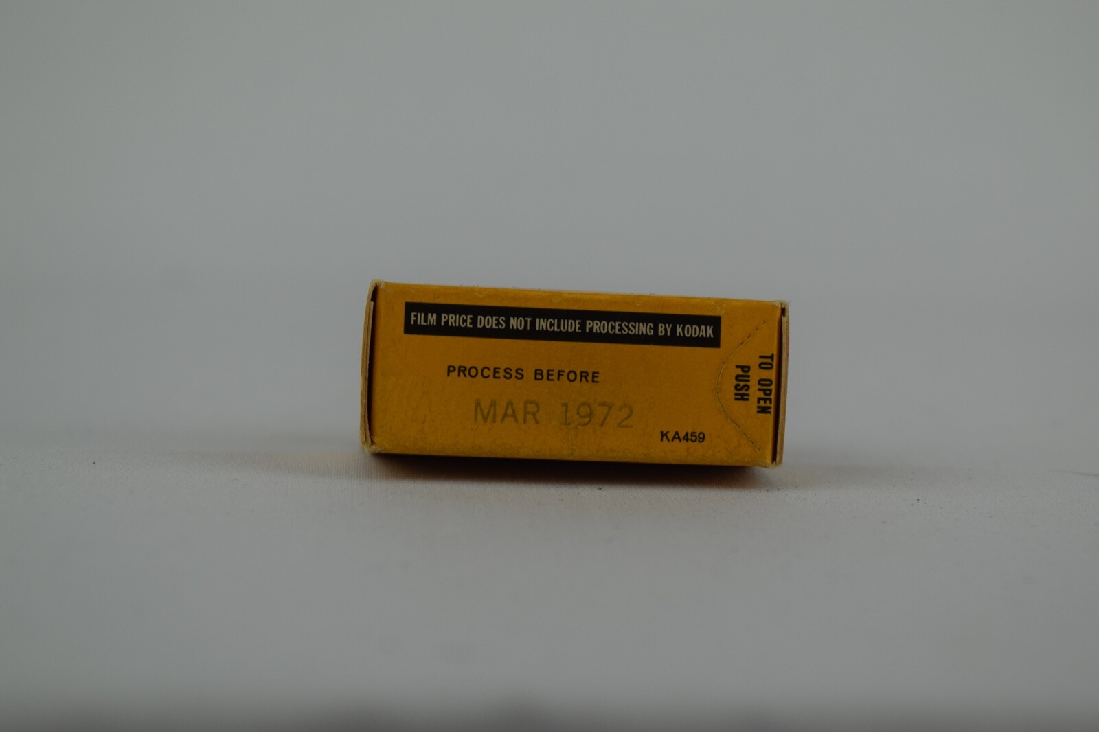 Kodak Kodachrome II 2 Color Movie Film Photoflood Light Exp. 1972 8mm