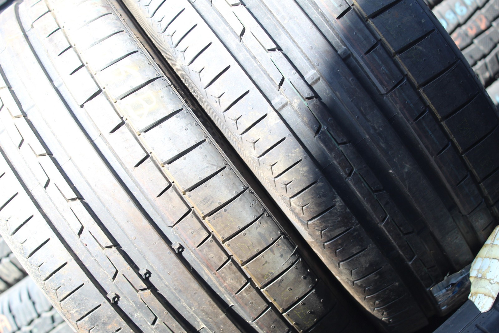 New 225 35 19 Continental, Sport Contact 6, XL, 88Y, x1 Tyre (F1_tyres) L3555