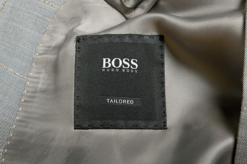 Pre-owned Hugo Boss Men's "t-harvers4/glover3" Slim Fit Plaid Silk Wool Two Button Suit In Gray/gold