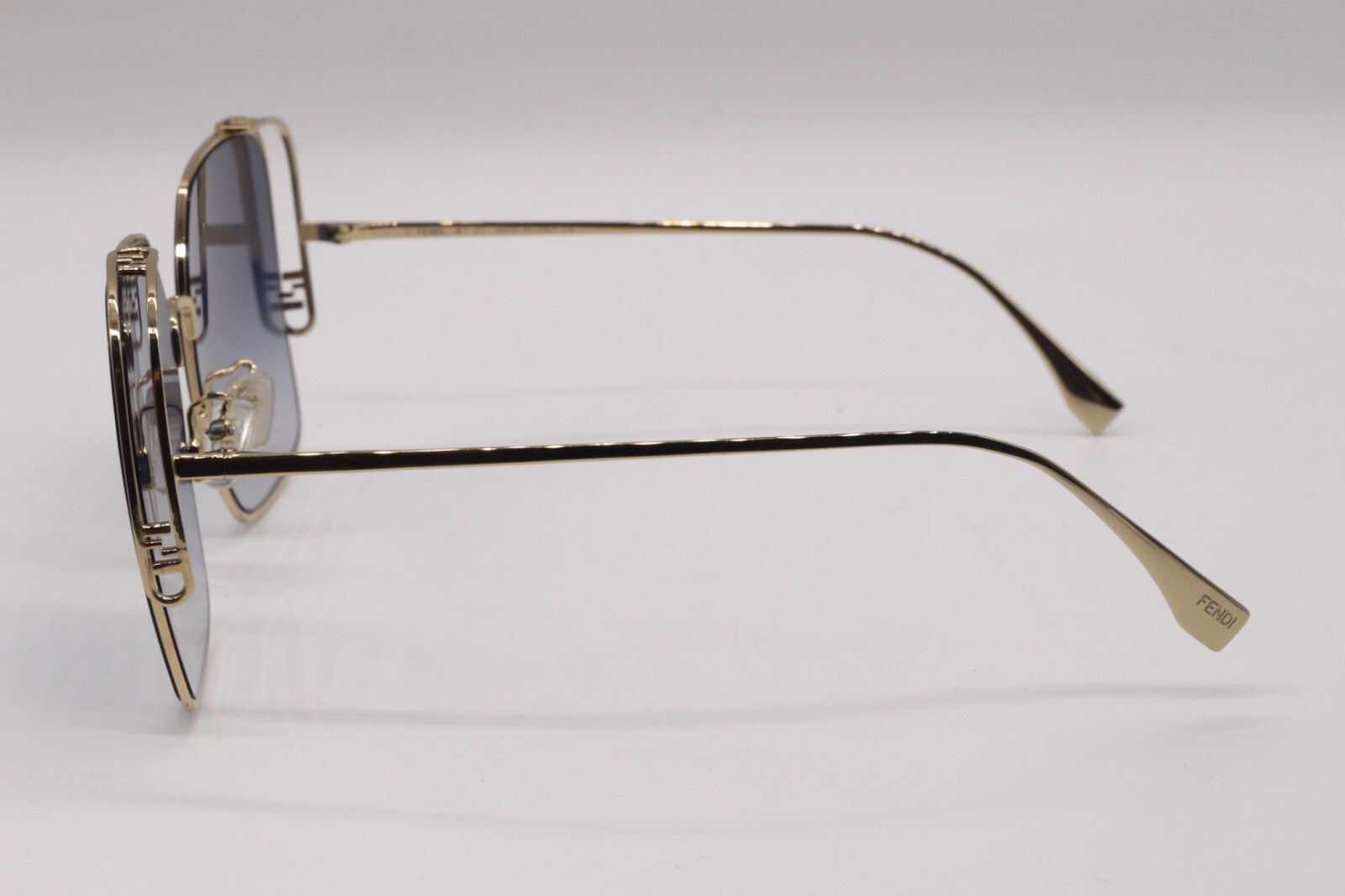 Pre-owned Fendi Fe 40038u 10w Gold Gradient Designer Authentic Frames Sunglasses 59-17 In Blue