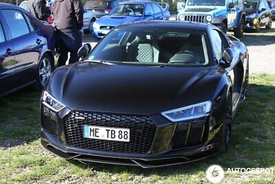 2017-2019 Gen2 Audi R8 Carbon Fiber Front Lip Splitter